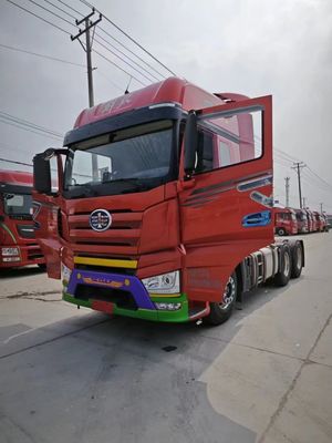 Faw Jiefang Truck sử dụng đầu máy kéo J7 500 Hp 6x4 Strong